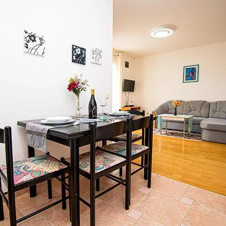 Prodan Apartament *